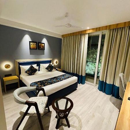Hotel Malbork Inn @ Janakpuri Delhi Zewnętrze zdjęcie