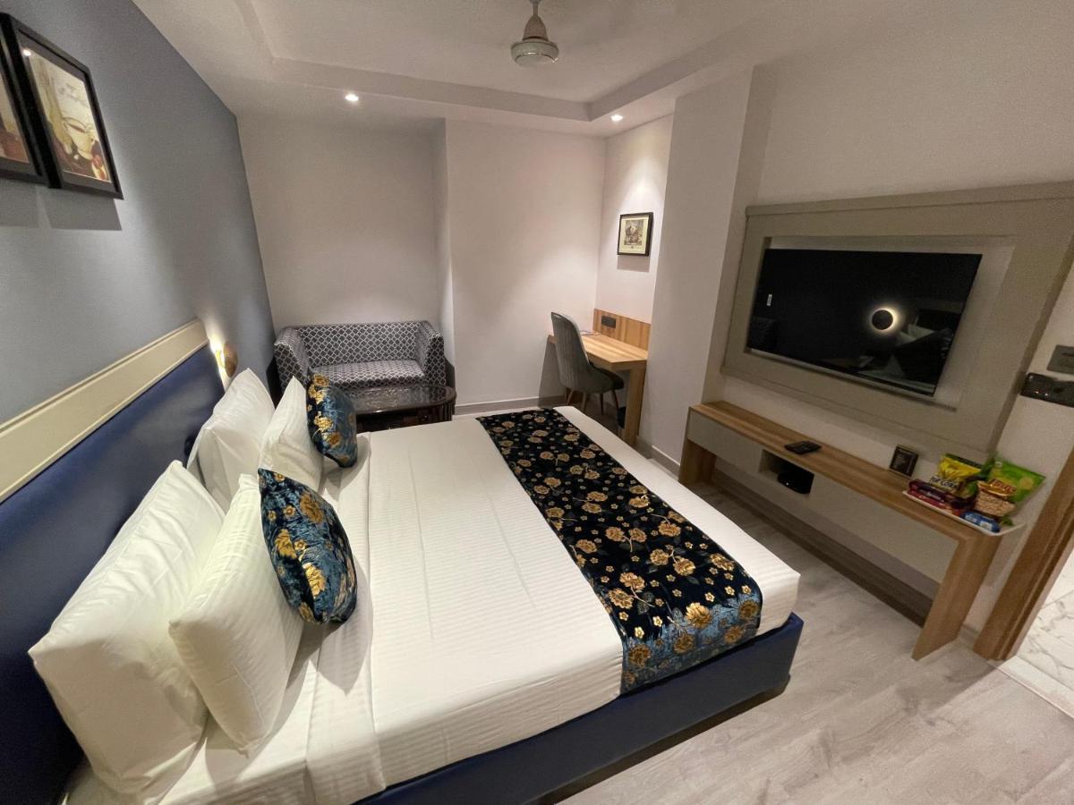 Hotel Malbork Inn @ Janakpuri Delhi Zewnętrze zdjęcie