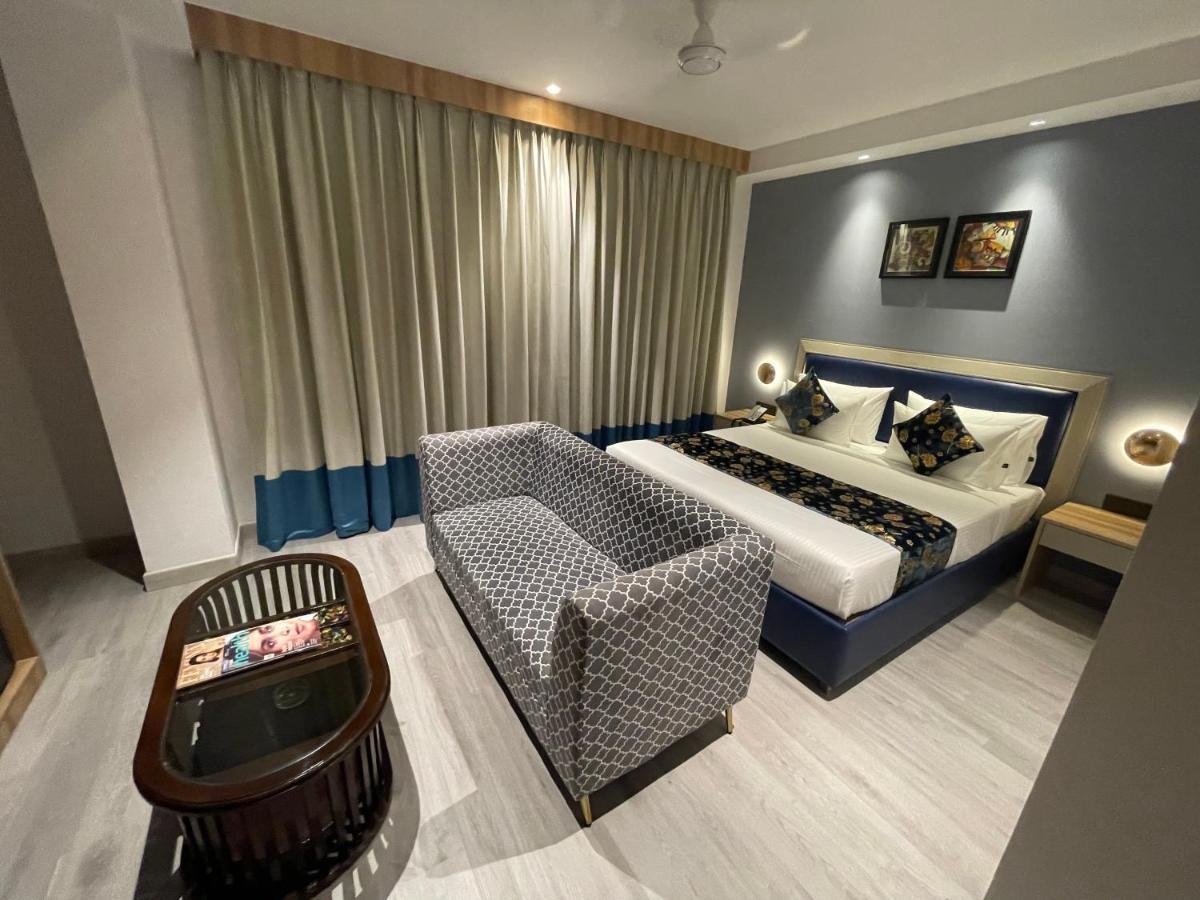 Hotel Malbork Inn @ Janakpuri Delhi Zewnętrze zdjęcie
